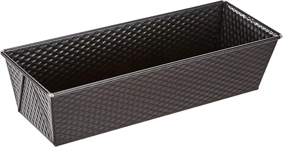 Molde rectangular Kaiser oscuro y texturizado para plum cake de 30 por 11 cm