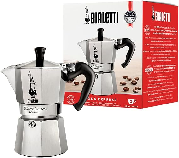 Bialetti Moka Express plateada junto a caja marcada3tazas130ml