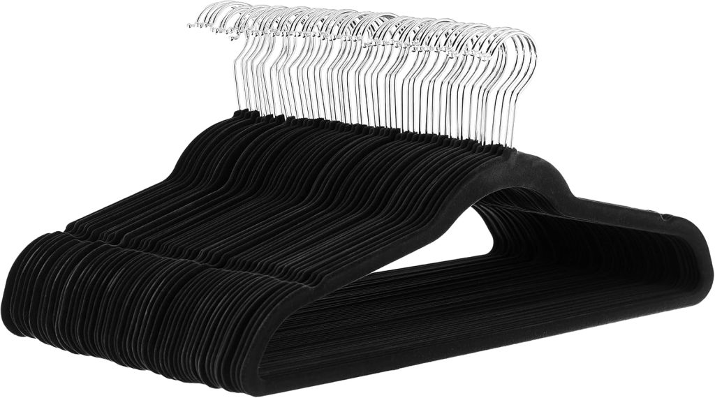 Perchas de terciopelo: Amazon Basics, 50 perchas negras