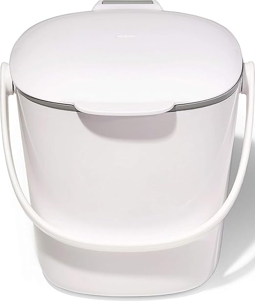 Cubo OXO Good Grips blanco con tapa superior y asa de transporte