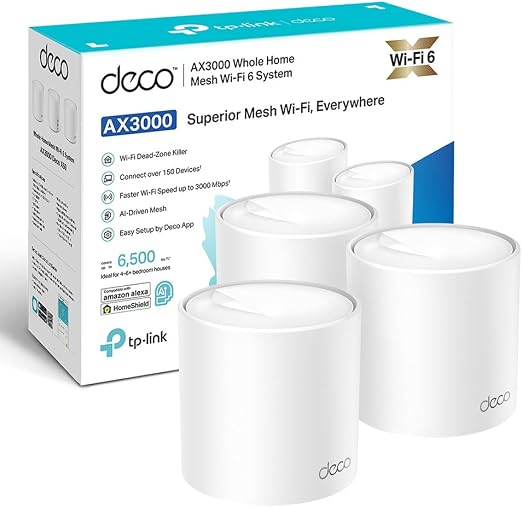 Tres unidades blancas TP-Link Deco X50 junto a su caja