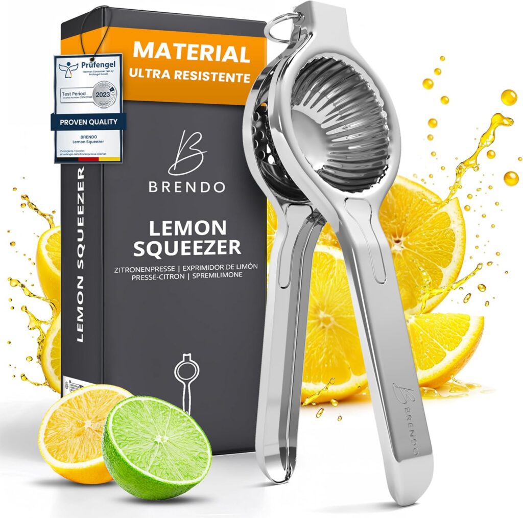 Prensa manual Brendo plateada con dos mangos y cuenco perforado junto a su caja