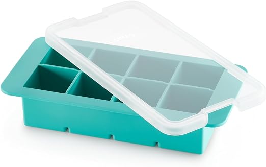 Cubetera Lékué XL turquesa con ocho cavidades cuadradas y tapa transparente