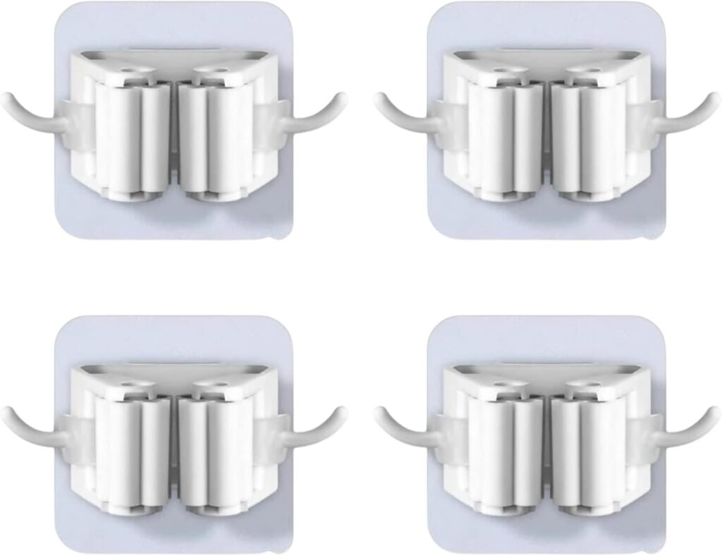 Pack de cuatro soportes adhesivos blancos para escobas y fregonas