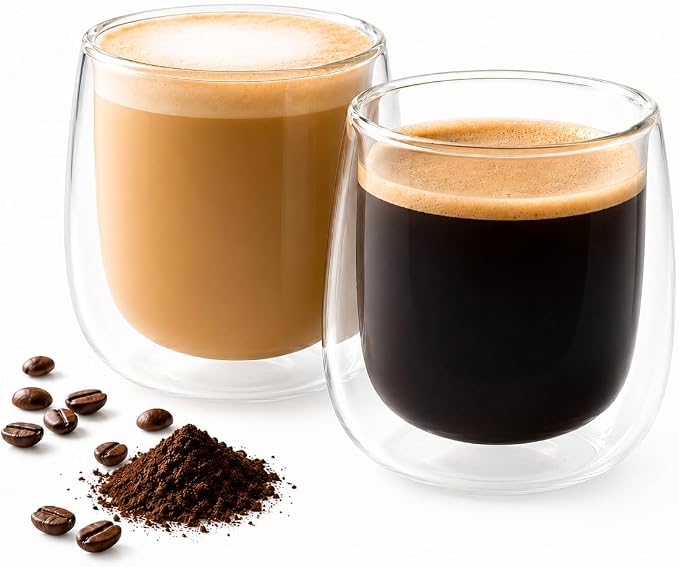 Dos vasos JATA HVAS5512 transparentes de doble pared, uno con café y otro con bebida clara